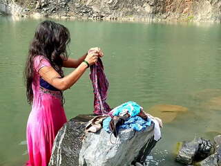 Mumbai ashu جنس في ماء جمهور مكان شاق سخيف: الاباحية c5 | xhamster